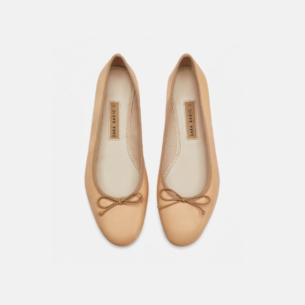 Brand new zara flats, size 6.5